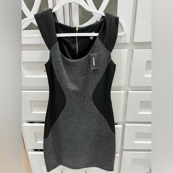 Express, brand new office dress. - Picture 1 of 3